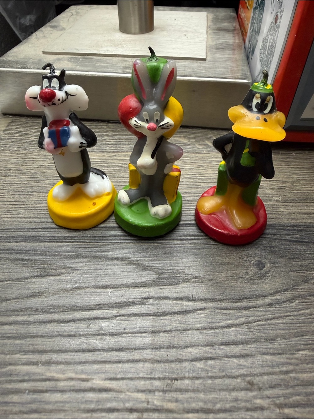 Vintage 1993 Warner Bros Looney Tunes Birthday Candles